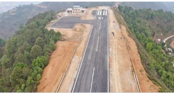 सानो जहाज बिग्रिएपछि रेसुङ्गा विमानस्थलमा उडान बन्द