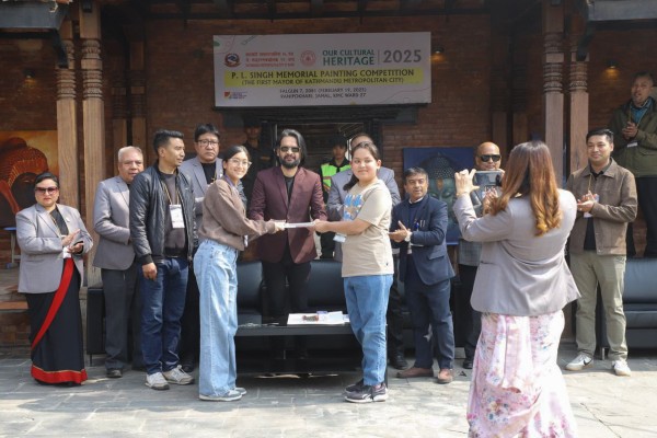 पीएल सिंहको स्मृतिमा चित्रकला प्रदर्शनी: काठमाडौं महानगरपालिकाका प्रथम मेयर पीएल सिंहको स्मृतिमा आज महानगरपालिकाले हाम्रो सम्पदा विद्यालय स्तरीय चित्रकला प्रदर्शनी गरेको छ। प्रदर्शनीमा मेयर ब