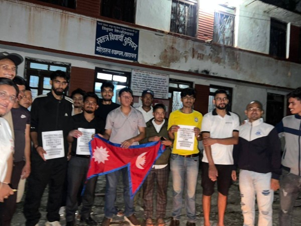 महेन्द्ररत्न क्याम्पसमा सहिदहरूको सम्झनामा शोकसभा र दिप प्रज्वलन