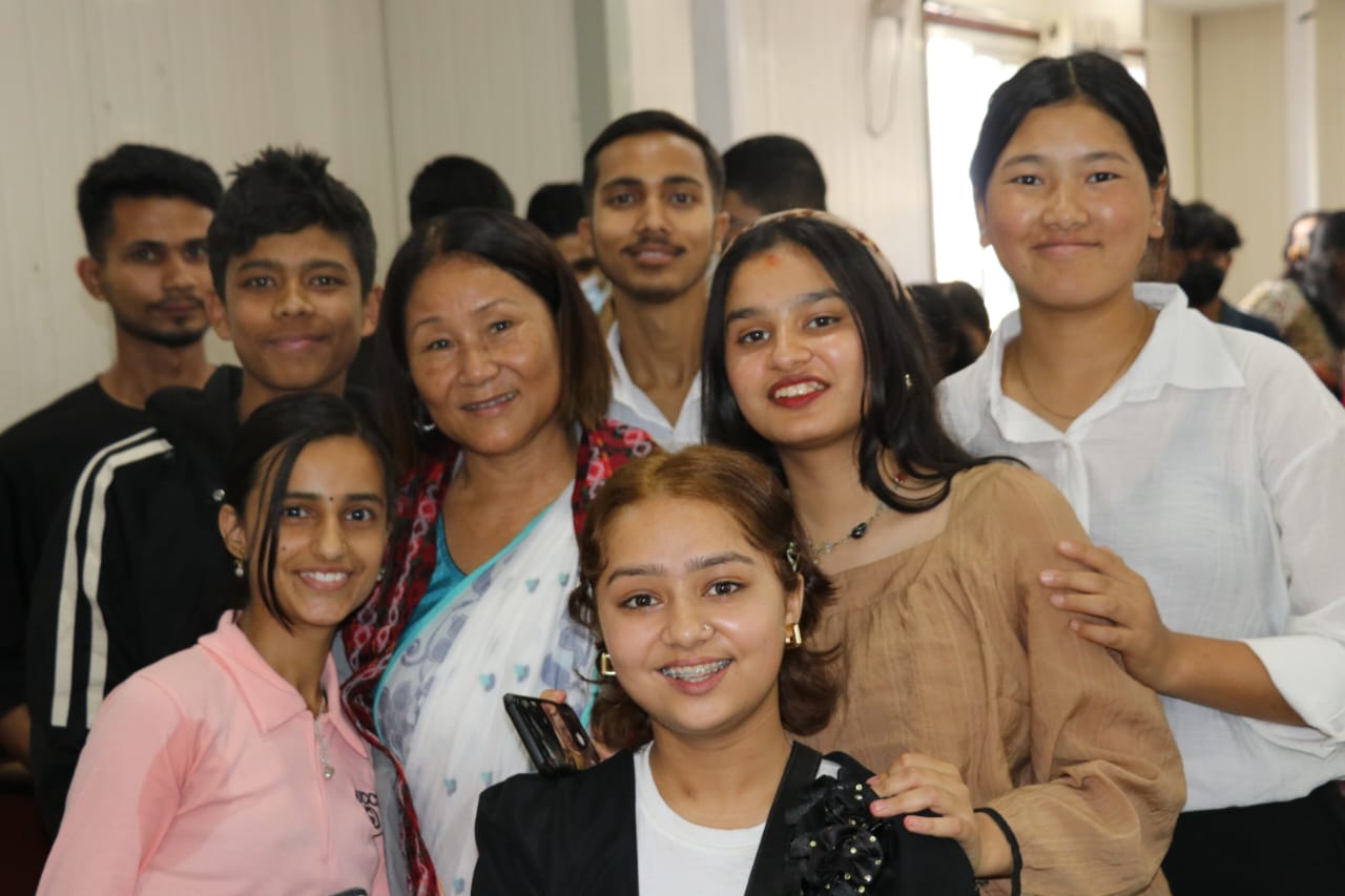 विद्यार्थीसँग जनप्रतिनिधि: उपसभामुखसँगको संवादले युवामा जाग्यो लोकतान्त्रिक चेतना"