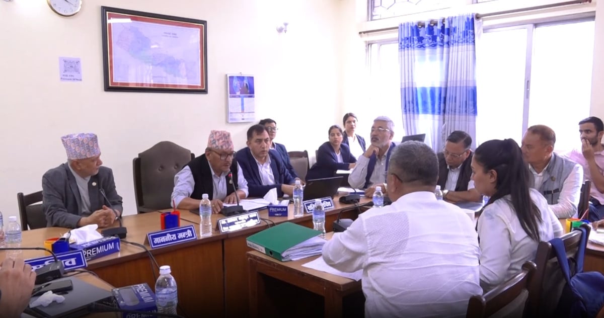 शिक्षक पदपूर्तिमा नवप्रवेशीलाई रोक्ने सरकारी प्रस्ताव संसदको समितिबाट अस्वीकृत